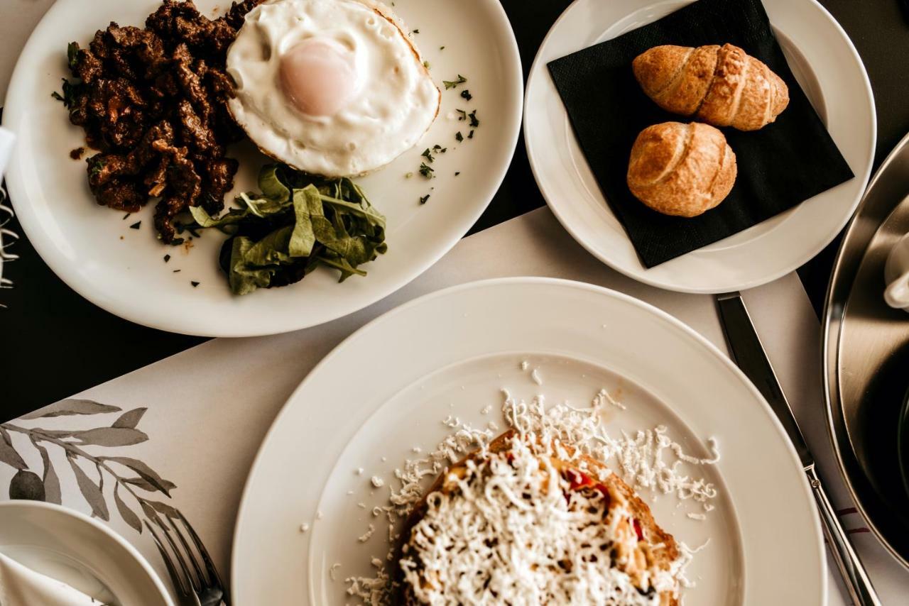 Fontana Hotel & Gastronomy ブドヴァ エクステリア 写真